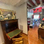 招待所 La Fontaine Romy 4*