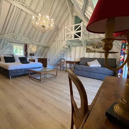 بيت ضيافة La Fontaine Romy 4*