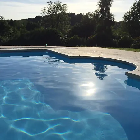 La Fontaine Romy בית הארחה 4*