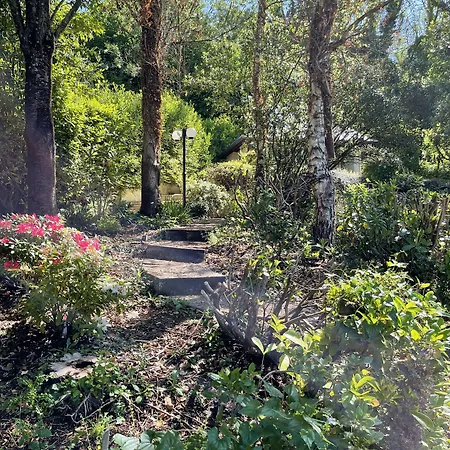 La Fontaine Romy בית הארחה