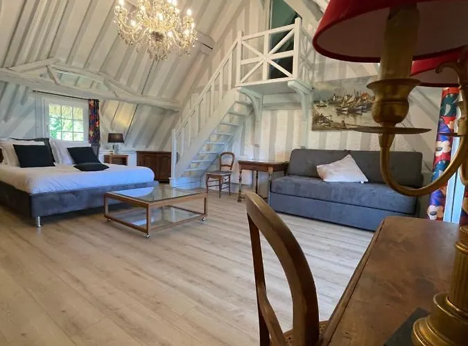 Guest house La Fontaine Romy 4*