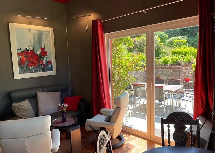 La Fontaine Romy Guest house 4*