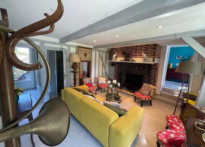 La Fontaine Romy Guest house Genneville